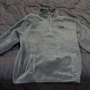 GAP crew neck